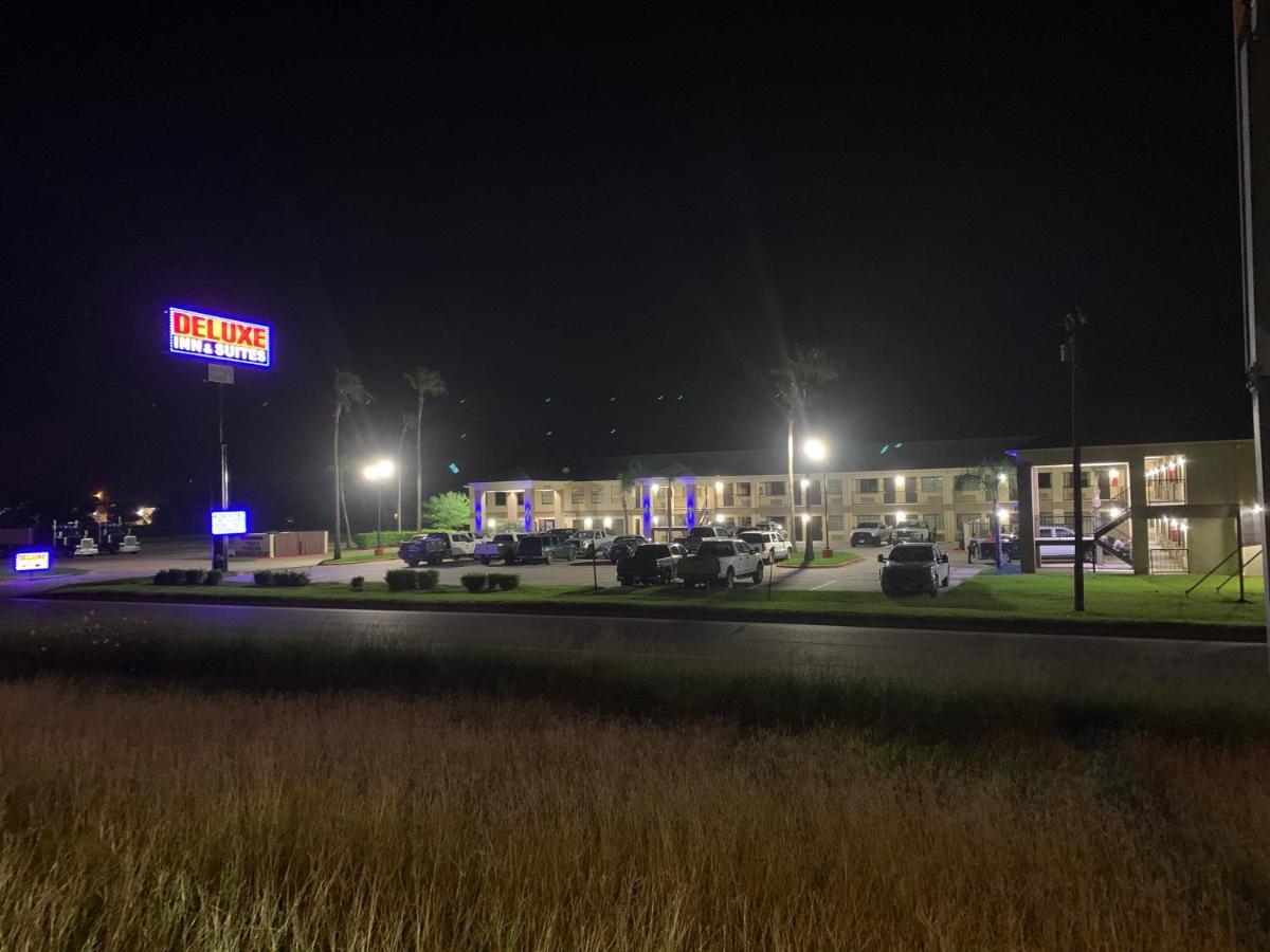 موتيل Raymondville ديلوكس إن آند سويتس المظهر الخارجي الصورة