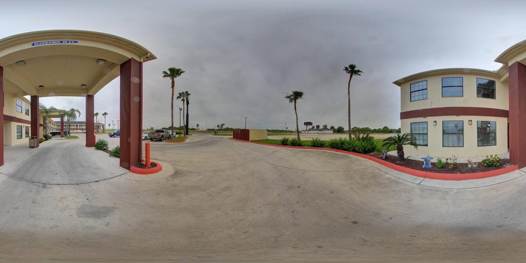 موتيل Raymondville ديلوكس إن آند سويتس المظهر الخارجي الصورة